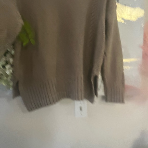 T by Talia Distressed Wool Turtleneck - Picture 5 of 8